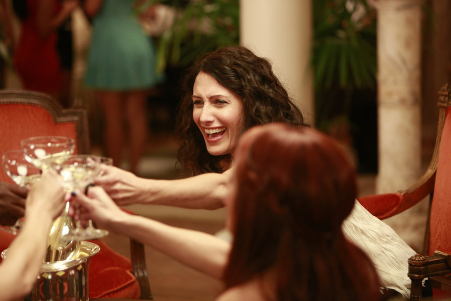 Girlfriends' Guide to Divorce - Season 2 - Lisa Edelstein