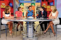 Good Morning America - Ginger Zee, Amy Robach, Robin Roberts, George Stephanopoulos, Lara Spencer