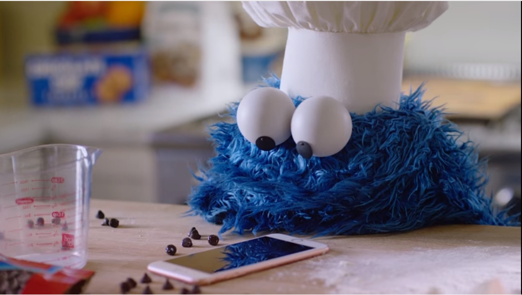 Apple Cookie Monster ad
