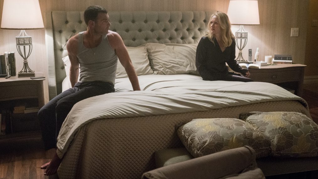 Liev Schreiber as Ray Donovan and Paula Malcomson as Abby Donovan in Ray Donovan (Season 4, Episoe 01). - Photo: Michael Desmond/Showtime - Photo ID: RayDonovan_401_228.R