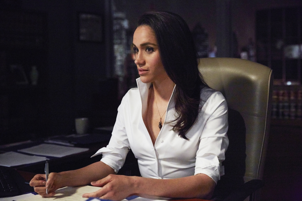 Meghan Markle as Rachel Zane on Suits - Season 5 - 'No Puedo Hacerlo'