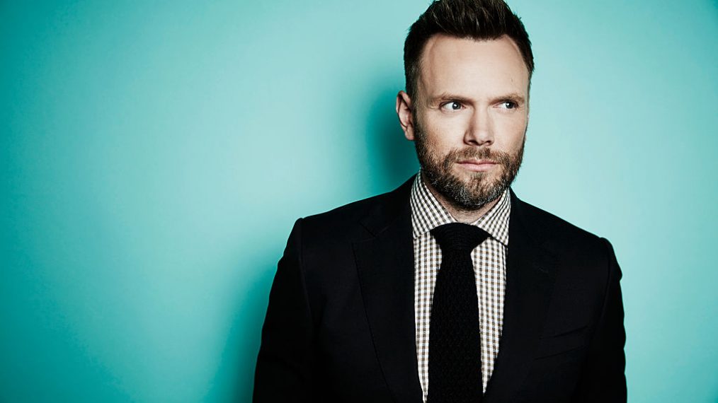 Joel McHale poses for a portrait at the 2016 Summer TCAs