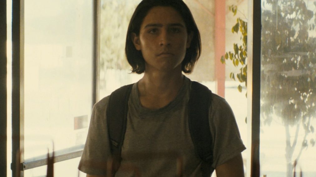 'Fear The Walking Dead': Chris Shows His Zombie-Fighting Skills (VIDEO)