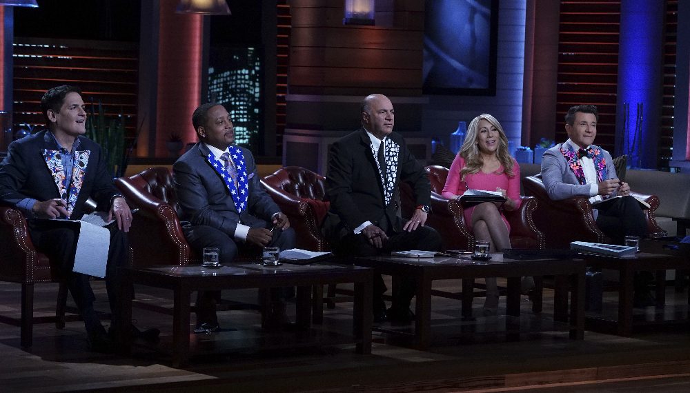 Shark Tank MARK CUBAN, DAYMOND JOHN, KEVIN O'LEARY, LORI GREINER, ROBERT HERJAVEC