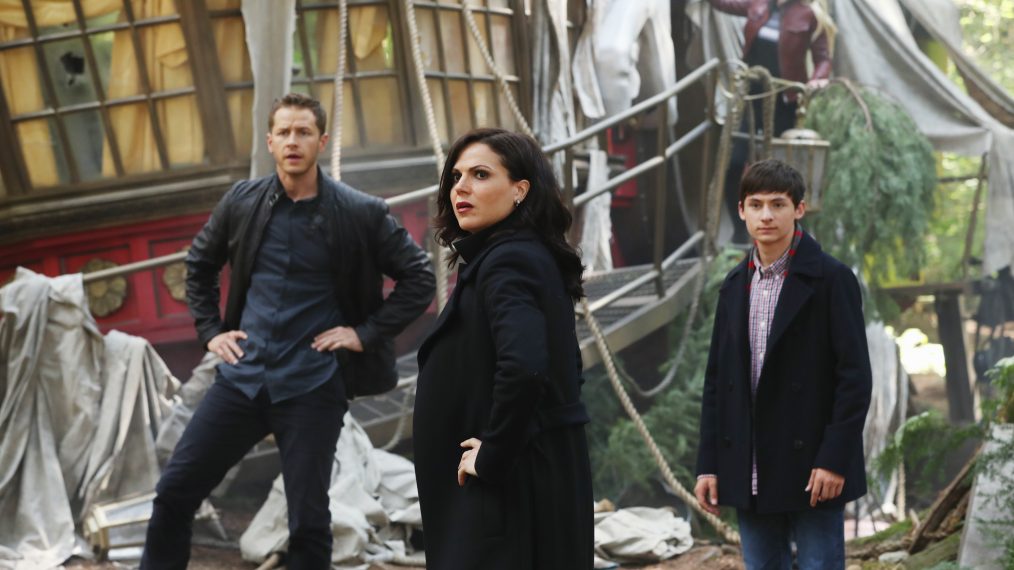 Once Upon a Time - Josh Dallas, Lana Parrilla, Jared S. Gilmore - 'The Savior'