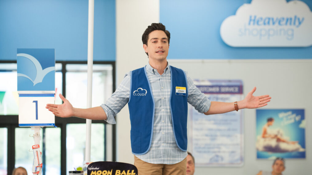 Ben Feldman as Jonah in Superstore - Season 2 - 'Guns, Pills, and Birds'