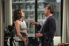 Teri Hatcher as Charlotte and Matthew Perry as Oscar Madison in The Odd Couple