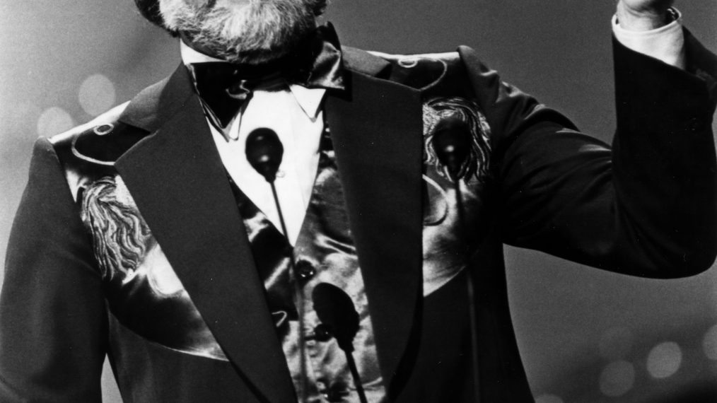 Kenny Rogers wins Male Vocalist of the Year at the 1979 CMA Awards