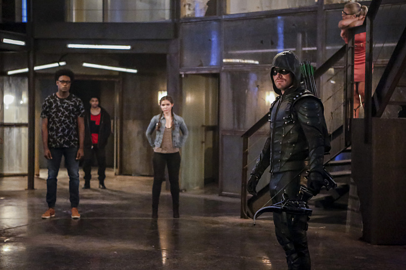 Arrow "The Recruits" Echo Kellum as Curtis Holt, Rick Gonzales as Rene Ramirez/Wild Dog, Madison McLaughlin as Evelyn Sharp, Stephen Amell as Green Arrow and Emily Bett Rickards as Felicity Smoak -- Photo: Bettina Strauss/The CW -- ÃÂ© 2016 The CW Network, LLC. All Rights Reserved.