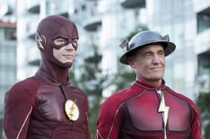 Grant Gustin as The Flash and John Wesley Shipp as Jay Garrick in The Flash - 'Paradox'