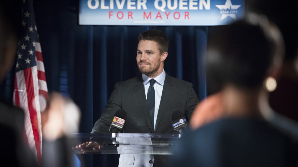 Stephen Amell as Oliver Queen in Arrow - 'Beyond Redemption'