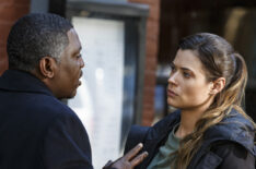 Mekhi Phifer as Satch and Peyton List as Raimy in Frequency