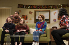 Mikey Day, Bobby Moynihan, Aidy Bryant, Kristen Wiig as Sue, Leslie Jones during the 'Surprise Lady: Thanksgiving' sketch on SNL