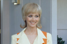 Shelley Long as Florence Henderson in the 1995 movie The Brady Bunch