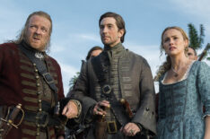 Chris Larkin, Luke Roberts, and Hannah New in Black Sails