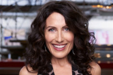 Girlfriends' Guide to Divorce - Lisa Edelstein - Season 3