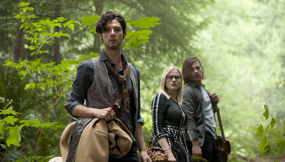 Hale Appleman as Eliot, Olivia Taylor Dudley as Alice, Jason Ralph as Quentin in The Magicians - Season 2 - 'Night of Crowns'