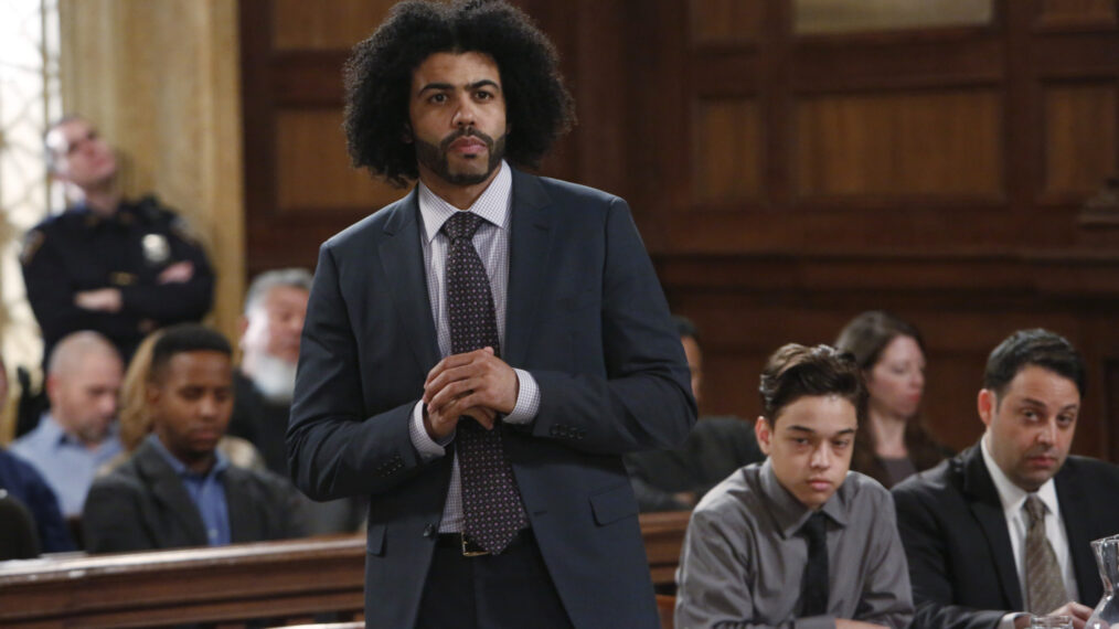 Daveed Diggs as Counselor Louis Henderson in Law & Order: Special Victims Unit - Season 17