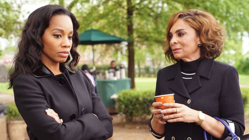 Anika Noni Rose as Dr. Eva Fletcher and Jasmine Guy as Ella Grace Caldwell in The Quad