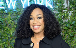 Shonda Rhimes; Producer/Writer Shonda Rhimes attends Fergie, First Lady of Los Angeles Amy Elaine Wakeland & Barneys New York Host Dinner to Welcome Cindi Leive & Glamour's 2016 Women of the Year to the West Coast on November 13, 2016 in Los Angeles, California.