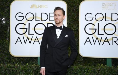 Tom Hiddleston arrives to the 74th Annual Golden Globe Awards in 2017
