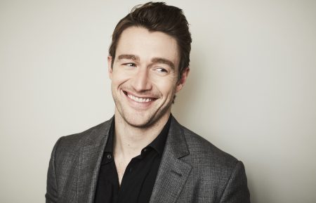 Robert Buckley