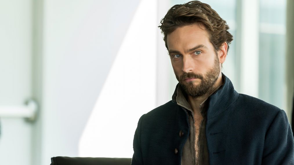 Tom Mison in the 'Heads of State' episode of Sleepy Hollow