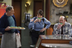 Judd Hirsch as Arthur, Katey Sagal as Randy, and David Koechner as Tush in Superior Donuts - 'What's the Big Idea'