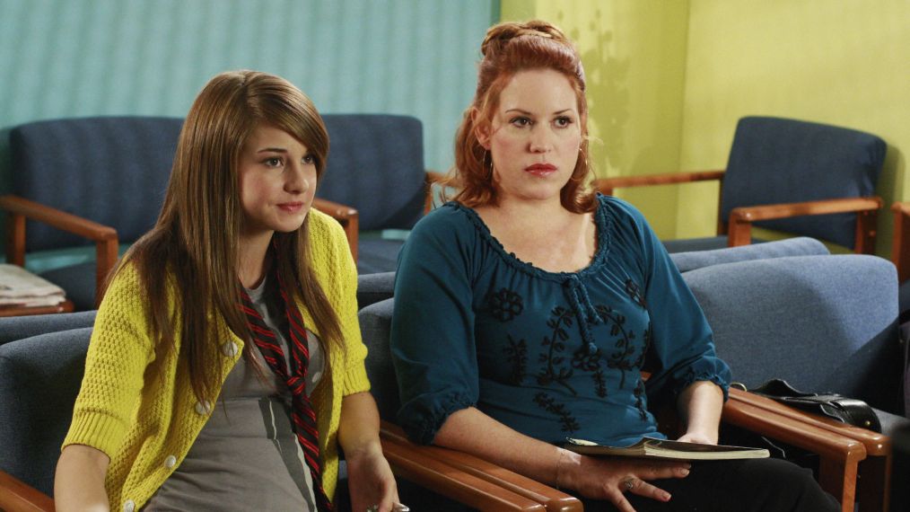 The Secret Life of the American Teenager - Shailene Woodley and Molly Ringwald