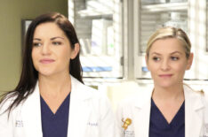 Grey's Anatomy - Marika Dominczyk and Jessica Capshaw