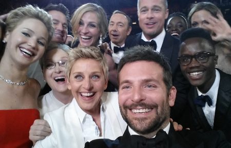 Ellen Oscars Selfie