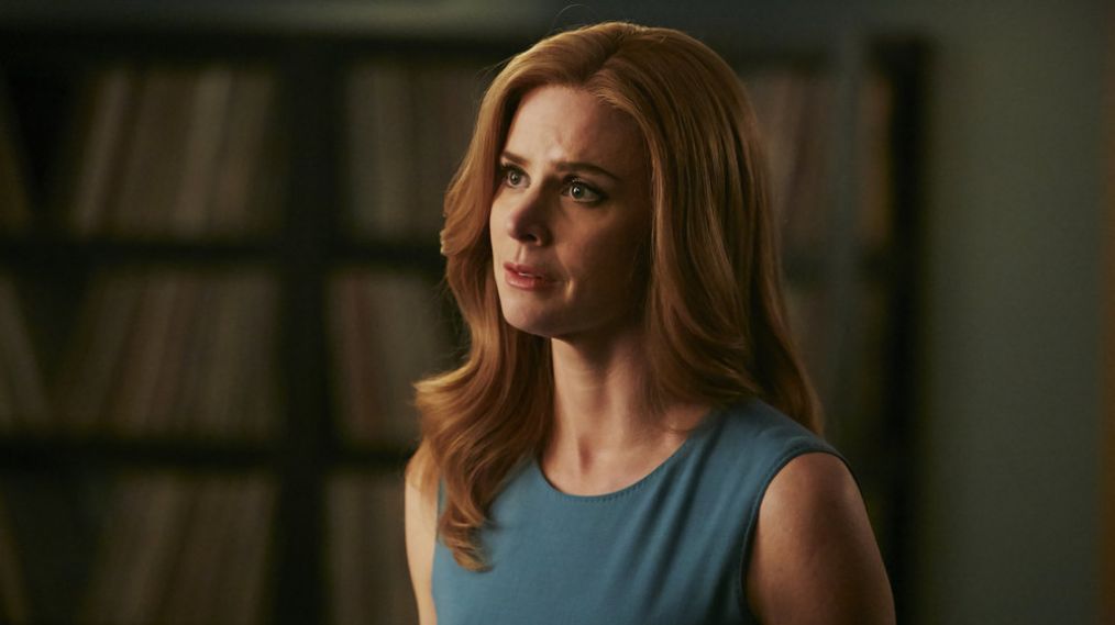 Sarah Rafferty as Donna Paulsen in Suits - Season 6