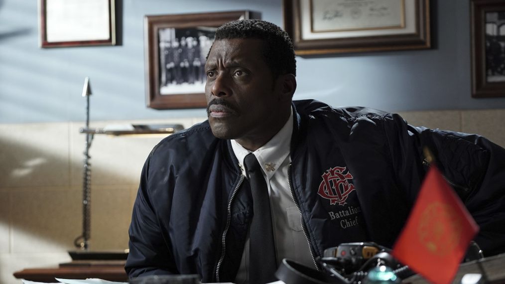 Eamonn Walker as Wallace Boden in Chicago Fire - Season 5