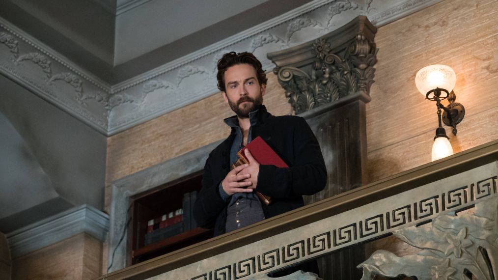 Tom Mison in the 'Loco Parentis' episode of Sleepy Hollow