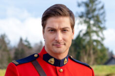 Daniel Lissing in When Calls the Heart - Season 4