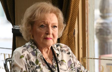 Bones - Betty White guest star in 'The Final Chapter: The Radioactive Panthers in the Party'