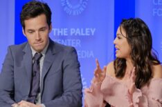 Pretty Little Liars - Ian Harding listens as Janel Parrish talks whether Mona will be good or bad in the final episodes