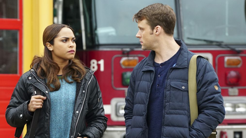 Monica Raymund as Gabriela Dawson and Jesse Spencer as Matthew Casey - Chicago Fire