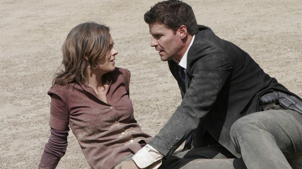 Bones - Emily Deschanel, David Boreanaz