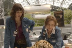 Bones - Michaela Conlin and Emily Deschanel