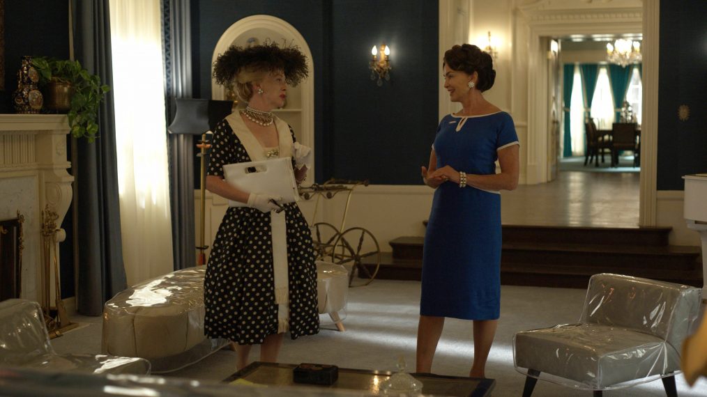 Judy Davis as Hedda Hopper, Jessica Lange as Joan Crawford in Feud