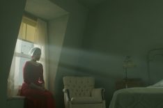 Roush Review: Elisabeth Moss Mesmerizes in Hulu's 'The Handmaid’s Tale'