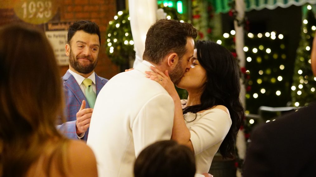 Toby (Eddie Kaye Thomas) and Happy (Jadyn Wong) tie the knot in Scorpion