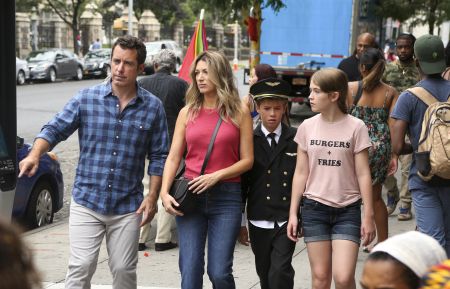 Jason Jones, Natalie Zea, Liam Carroll, and Ashley Gerasimovich in 'The Detour'