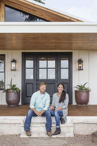 Fixer Upper - Chip amd Joanna Gaines