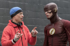 Tom Cavanagh Directs 'The Flash' with Grant Gustin