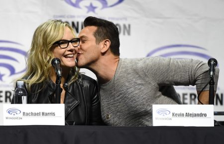 Kevin Alejandro kisses Rachael Harris on the cheek during the show's panel at WonderCon 2017