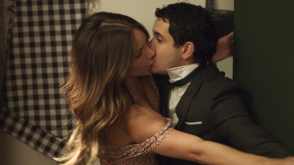 Scorpion-Kat McPhee, Elyes Gabel