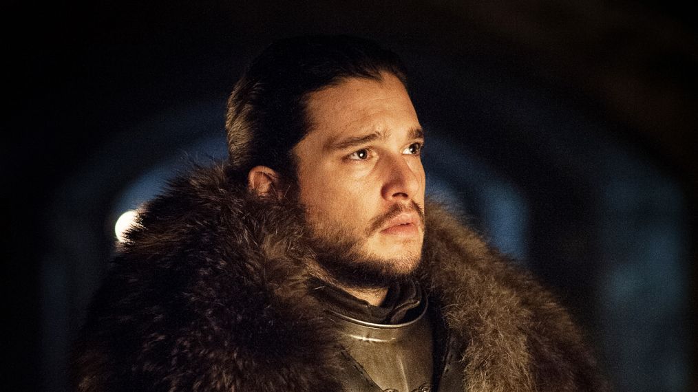 'Game of Thrones': Kit Harington Pretends to Be Dragon in Outtake