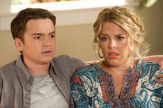 Dan Byrd and Busy Philipps in Cougar Town